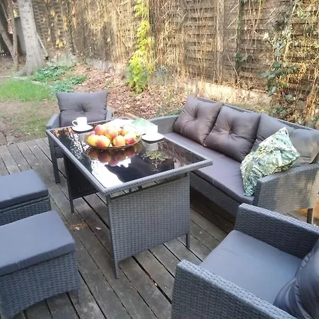 Zalesie Retreat شقة *